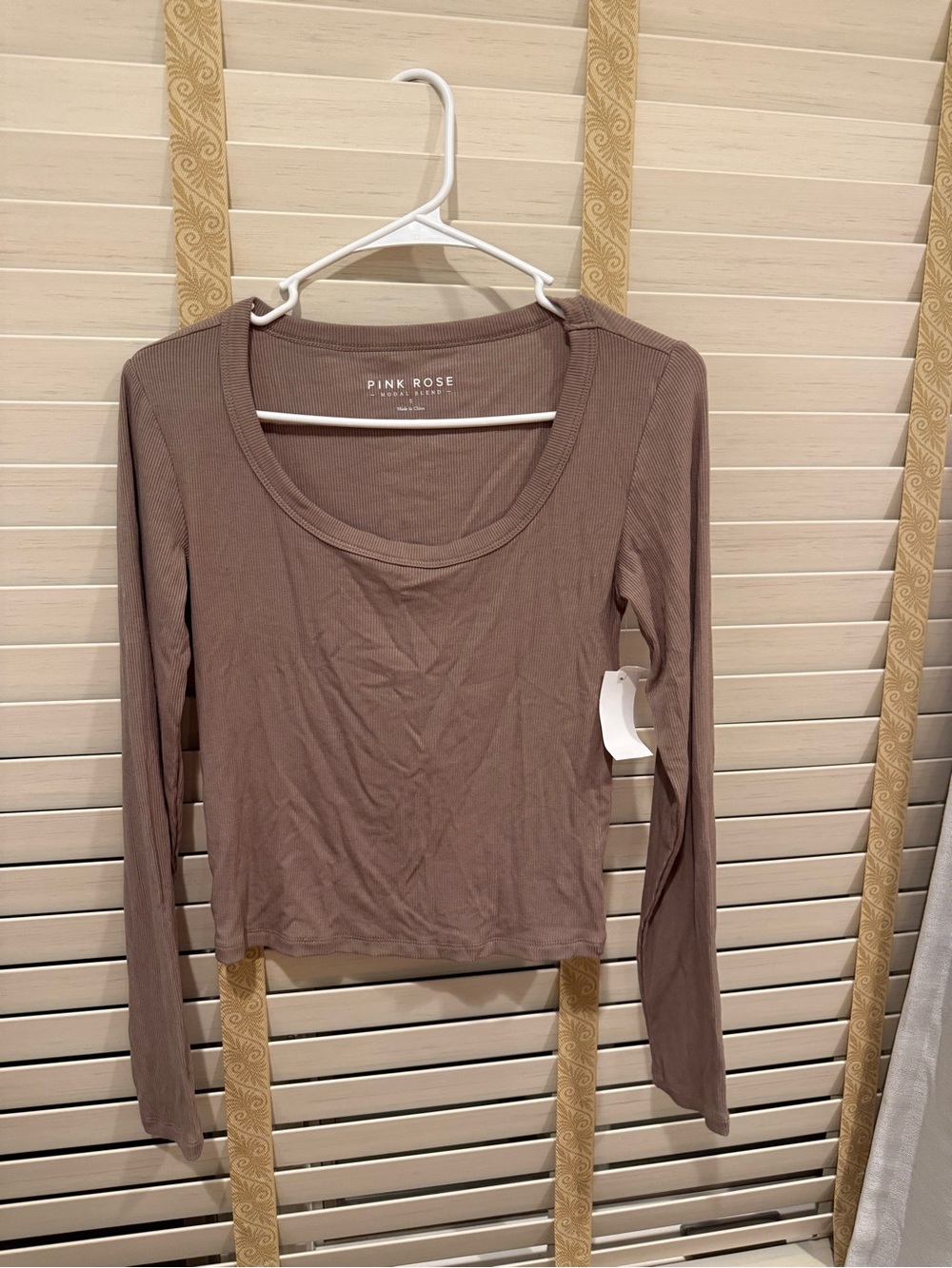 Long sleeve shirt
